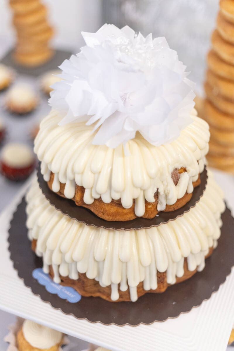 Taylor and Josh Loblolly Estate Outer Banks Wedding by Kristi Midgette Photography11