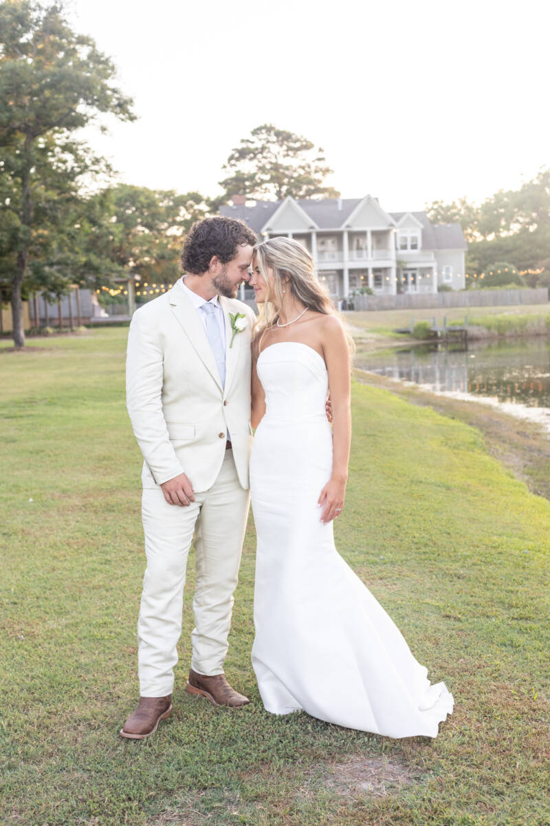 Taylor and Josh Loblolly Estate Outer Banks Wedding by Kristi Midgette Photography13