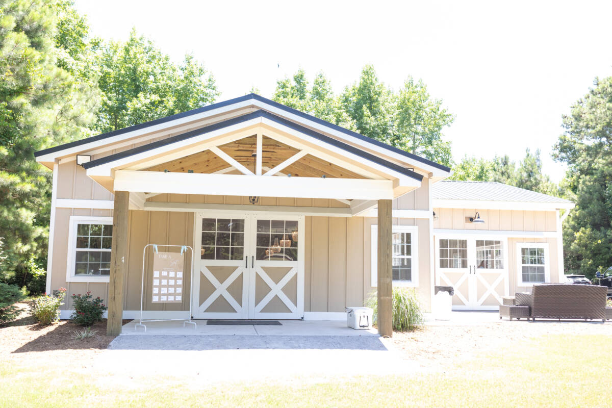 Taylor and Josh Loblolly Estate Outer Banks Wedding by Kristi Midgette Photography33