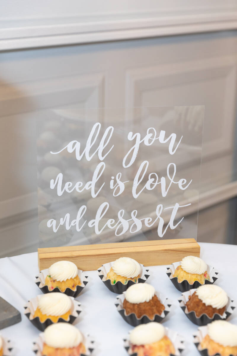 Taylor and Josh Loblolly Estate Outer Banks Wedding by Kristi Midgette Photography62