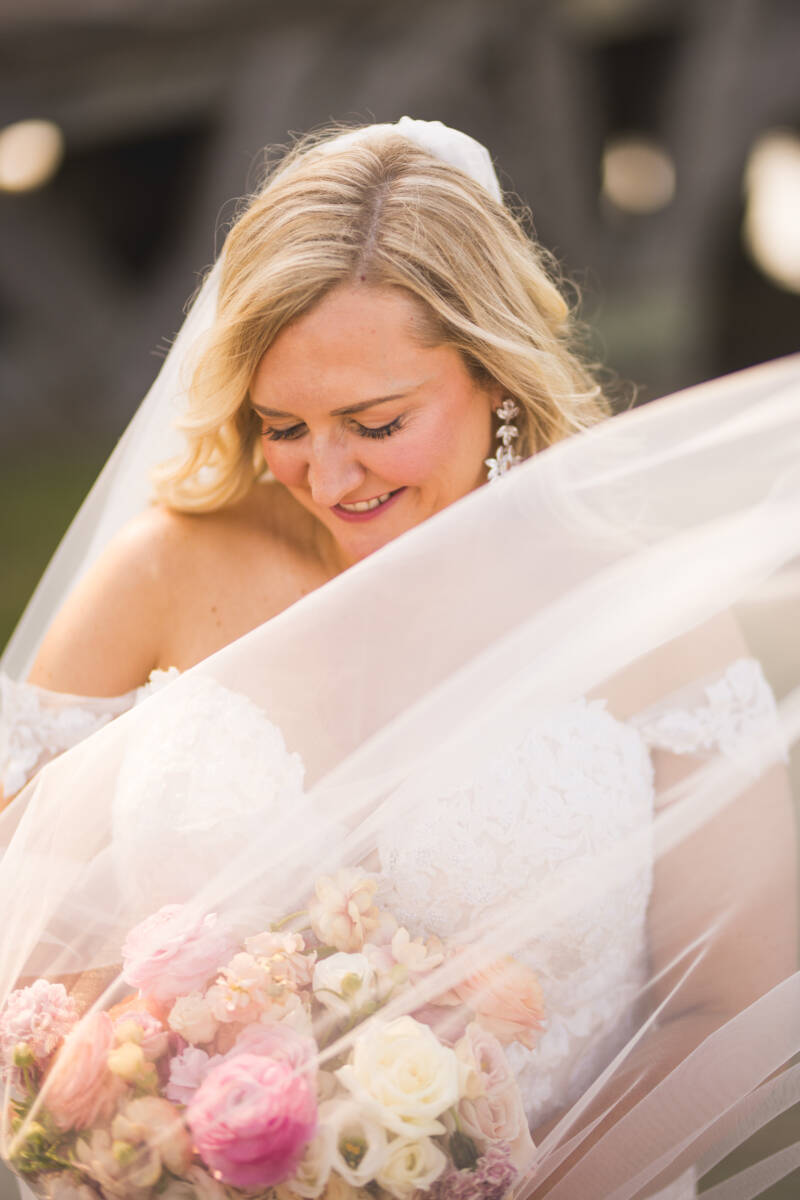 Kelsey and Bo Classic Whalehead Club Wedding Ryan and Rach Photography19