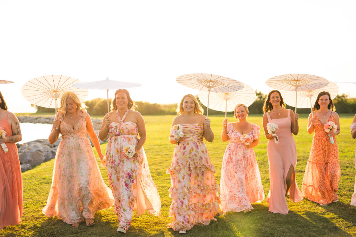 Kelsey and Bo Classic Whalehead Club Wedding Ryan and Rach Photography42