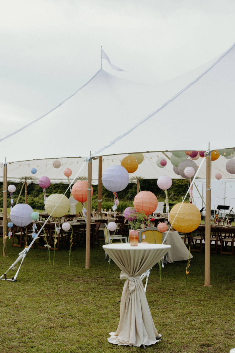 floral filled first colony inn wedding by sarah dambra photography27