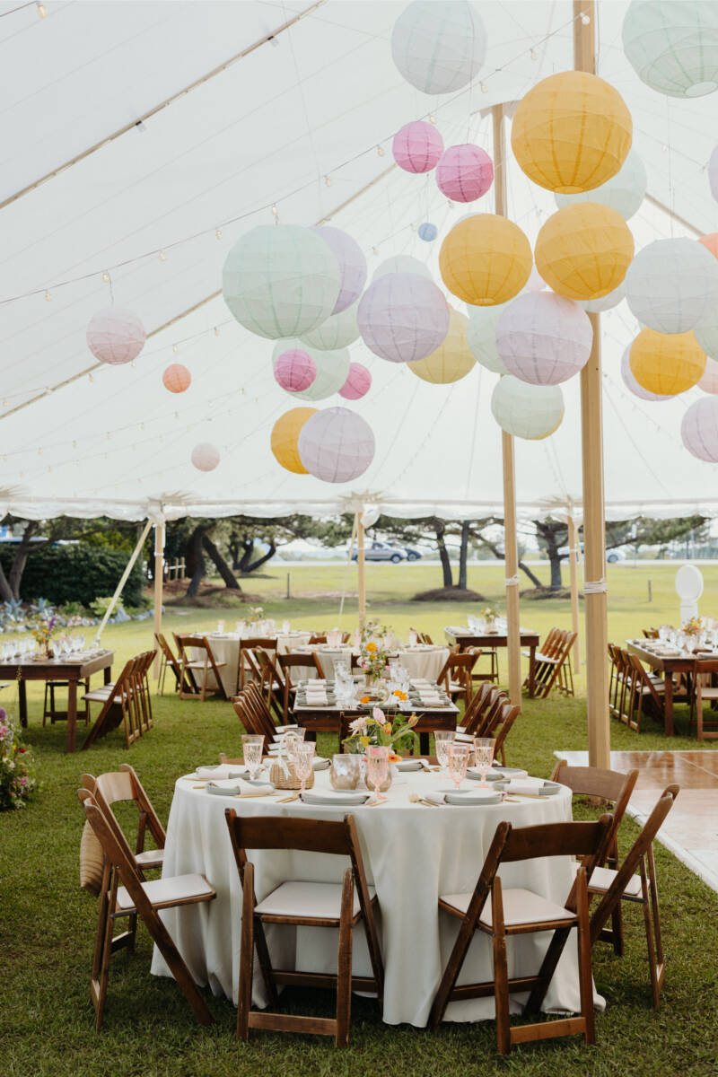 floral filled first colony inn wedding by sarah dambra photography37
