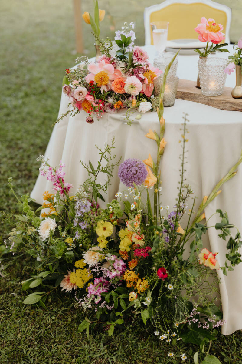 floral filled first colony inn wedding by sarah dambra photography41