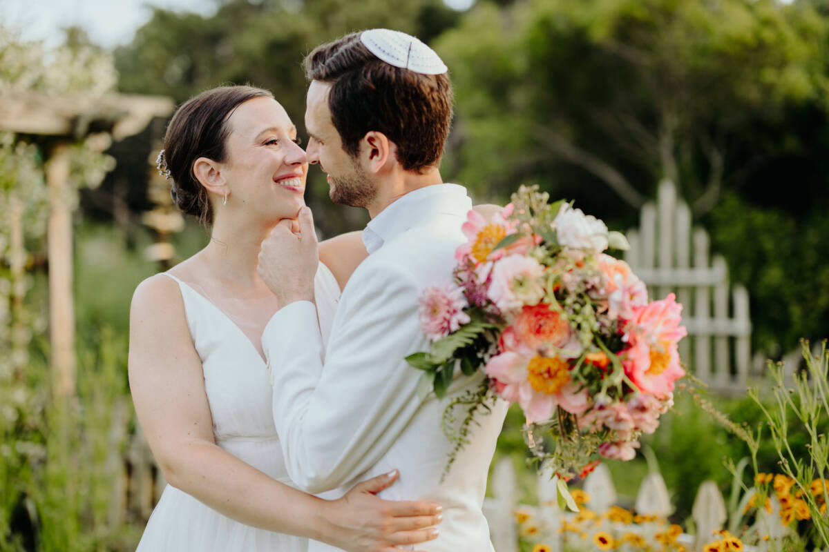 floral filled first colony inn wedding by sarah dambra photography88