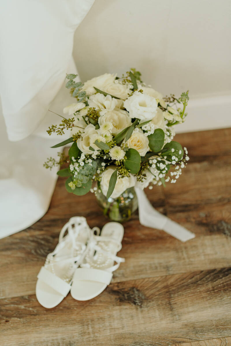 spring nags head wedding by maria kandolva10