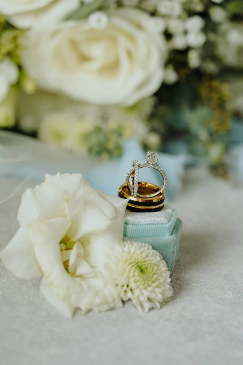 spring nags head wedding by maria kandolva33