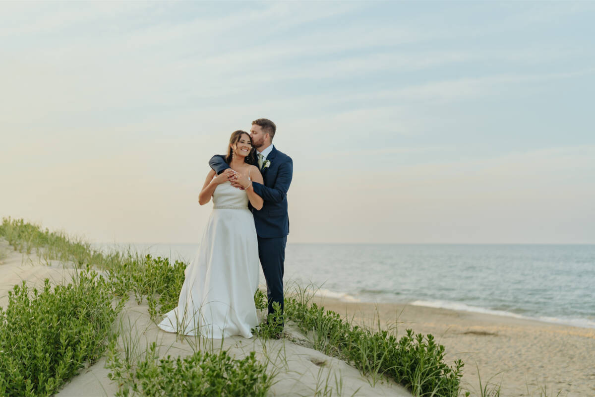 spring nags head wedding by maria kandolva9