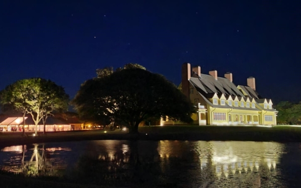 Whalehead_in_Historic_Corolla